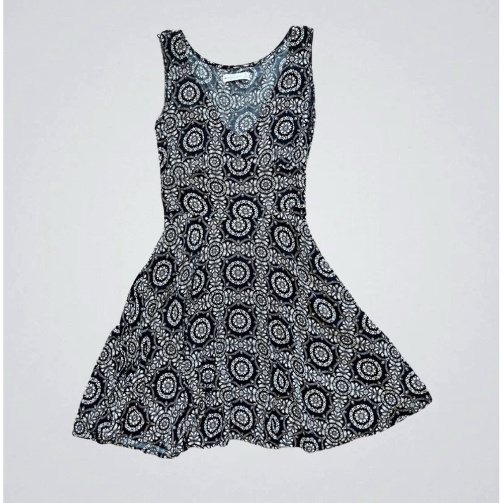 Abercrombie Fitch Sleeveless Skater Dress Black White Fit Flare Sz Medium